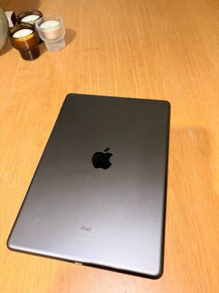 iPad 7ª generación (2019) en gris espacial