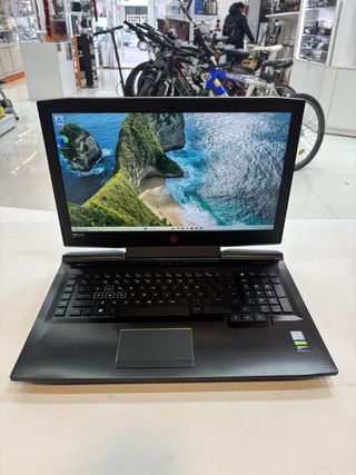 PORTATIL HP OMEN 17-AN113NS i7-8750H/16GB/1TB+256 GB SSD/GTX 1070/17.3" CON CAJA BATERIA MAL