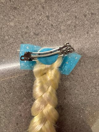 Parrucca Pop Carnevale, treccia Elsa, corona