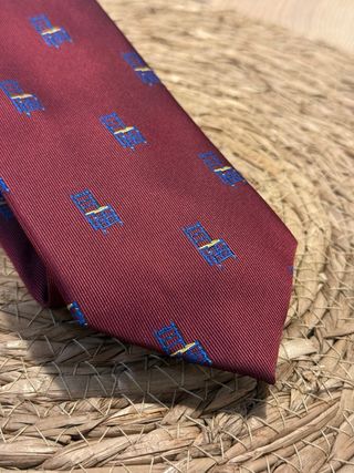 Corbata Nea Silla Burdeos