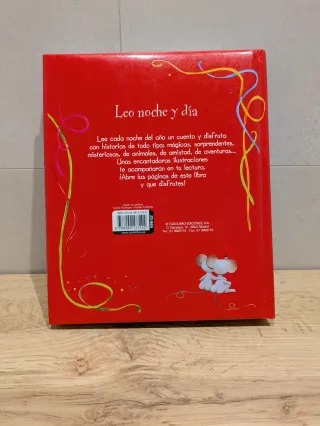 Lee cada noche 365 cuentos (Leo noche y día) (S...