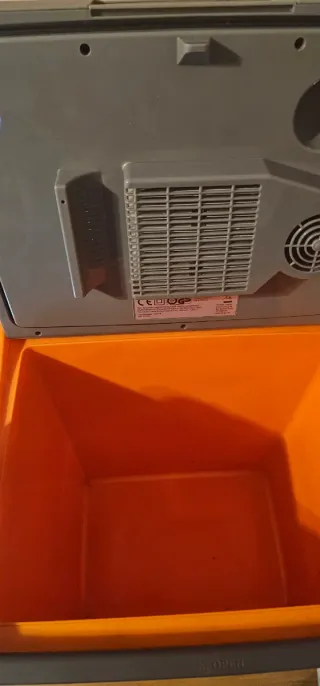 Nevera Portátil Crivit 12V-220V