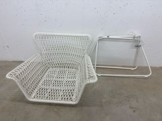Silla blanca de diseño Ikea