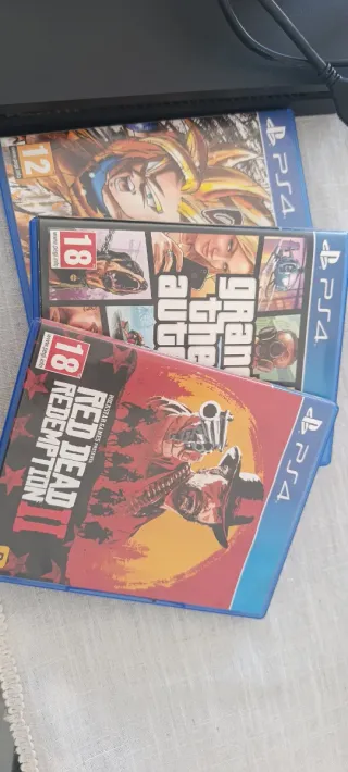 PS4 Juegos: Red Dead Redemption 2, GTA V