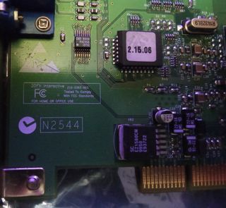 3Dfx Voodoo 3 2000 PCI 16 megas