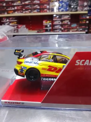 Scalextric Audi RS3 DHL 1:32
