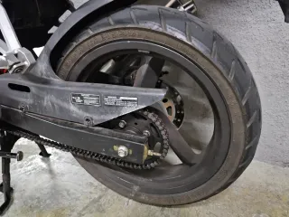 Motocicleta Daelim Roadwin 125