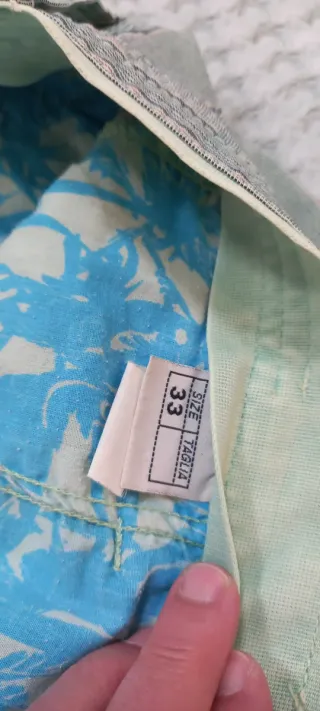 Pantalones capri a rayas
