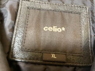 Chaqueta de piel marrón para hombre