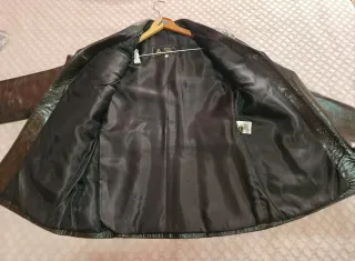 Chaqueta de cuero marrón