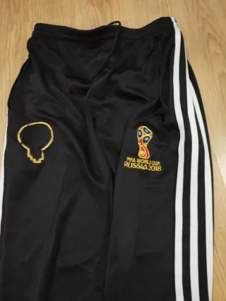 3 pantalones  Adidas