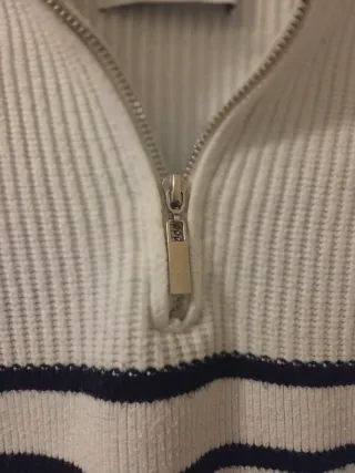 Jersey Mango canalé rayas cuello cremallera