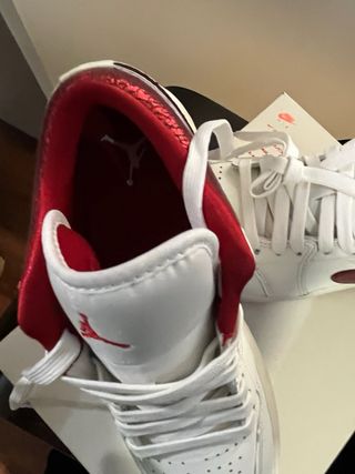 Zapatillas Nike Air Jordan 1 Low Rojas y Blancas