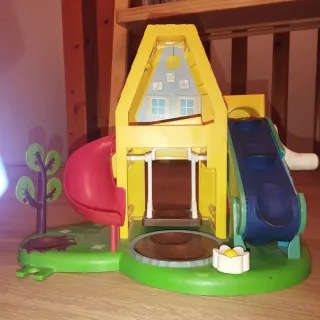 Parque infantil Peppa Pig con tobogán
