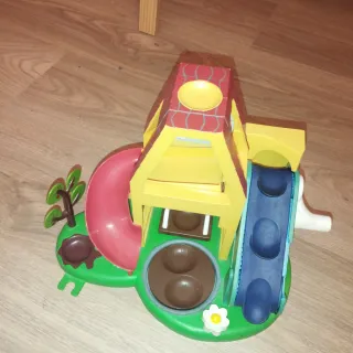 Parque infantil Peppa Pig con tobogán