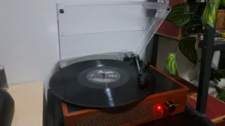 Tocadiscos Vintage Madera y Negro