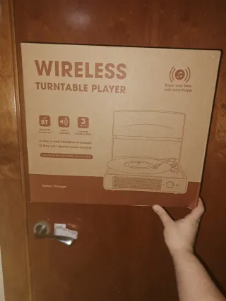 Tocadiscos Vintage Madera y Negro