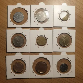 LOTE 2 - 9 Monedas Internacionales - Varios años