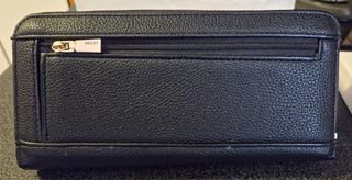 Portafoglio Guess nero mai utilizzato