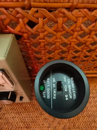 Sonómetro Medidor Sonido Antiguo+maletín powefix