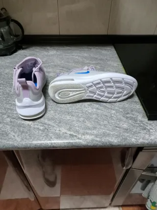 Nike Air Max mujer Talla 38 Morado/Plata