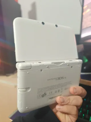 Nintendo 3DS XL Blanca