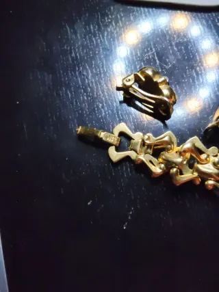 Conjunto Pulsera y Pendientes Vintage Oro 22k