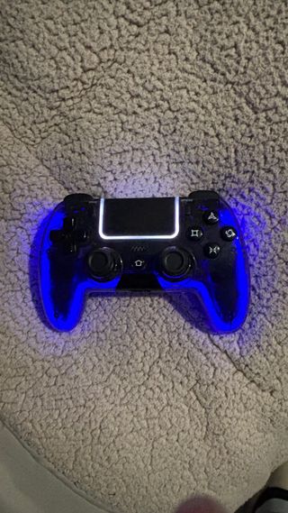 PS4 500GB + Mando + Minecraft