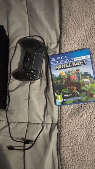 PS4 500GB + Mando + Minecraft