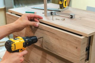 Reparación persianas montajes de armarios etc