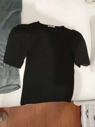 Lote ropa mujer. Todo por 8€