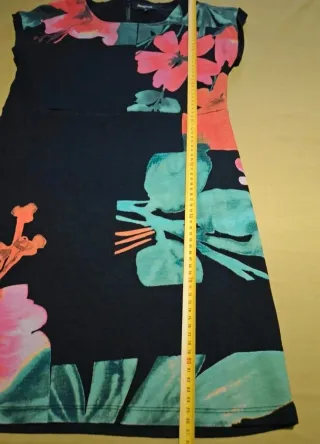 Vestido estampado floral negro Desigual