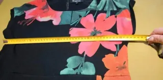 Vestido estampado floral negro Desigual