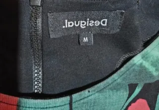 Vestido estampado floral negro Desigual