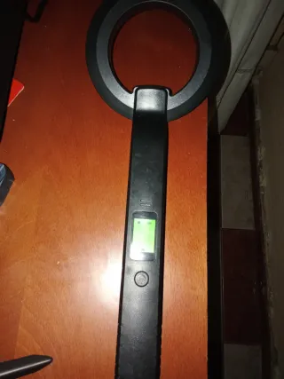 Detector de metales portátil