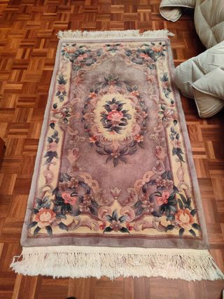 Alfombra decorativa floral beige y rosa