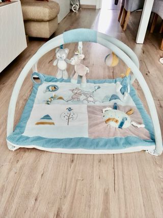Manta de actividades para bebé