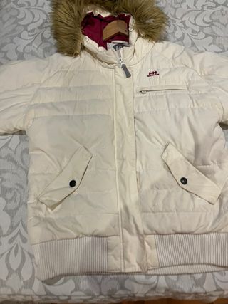 Chaqueta Helly Hansen Beige con Capucha y Pelo