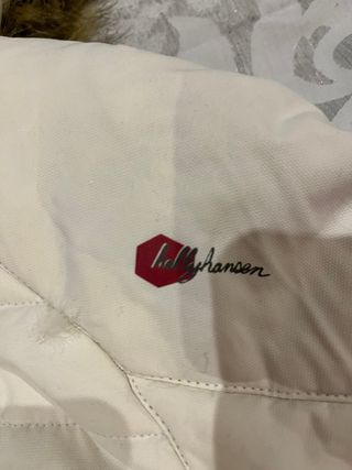 Chaqueta Helly Hansen Beige con Capucha y Pelo