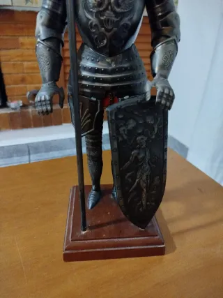 Figura Caballero Armadura 38 cm
