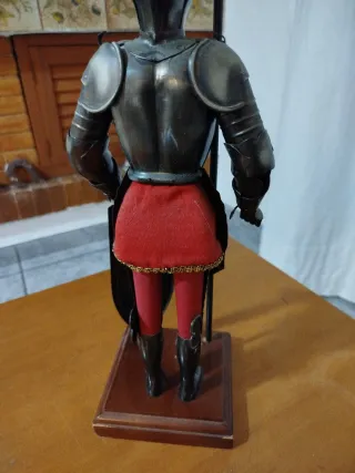 Figura Caballero Armadura 38 cm