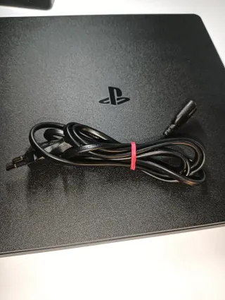 PS4 Slim 1TB Negra