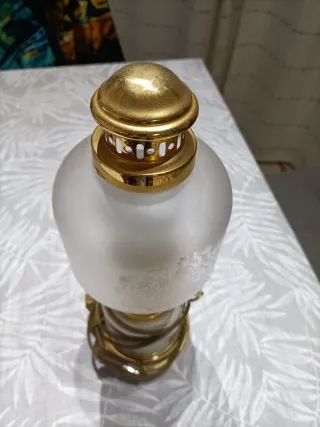 Lámpara de mesa cerámica y metal