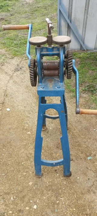 Máquina para hilados y joyería