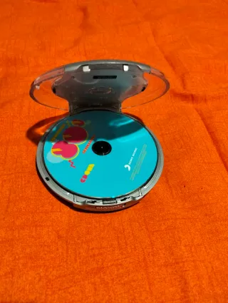 Lettore CD/MP3 Sony D-CJ01 + Cuffie Nuove