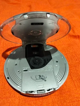 Lettore CD/MP3 Sony D-CJ01 + Cuffie Nuove