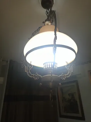 Pareja de lámparas de techo antigua