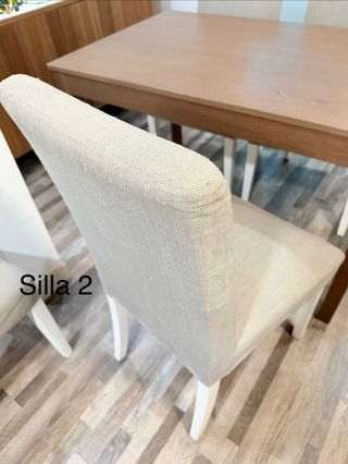 Mesa EKEDALEN con sillas HENRIKSDAL