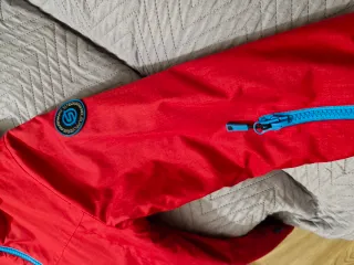 Cazadora niño SURFANIC roja y azul