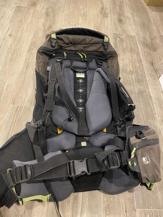 Mochila Quechua Forclaz Symbium 65L